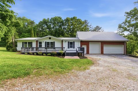 Photo of 2404 Dove Lane, Chattanooga, TN 37421 (MLS # 1534343)