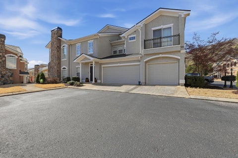 Condo For Sale - 408 Renaissance Court<br/> Hamilton County County, Chattanooga, TN 37419