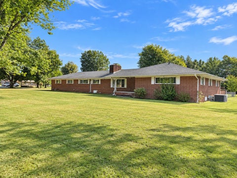Homes For Sale - 822 Betsy Pack Drive<br/> Marion County, Jasper, TN 37347