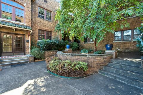Photo of 1400 Duncan Avenue, Chattanooga, TN 37404 (MLS # 1501596)