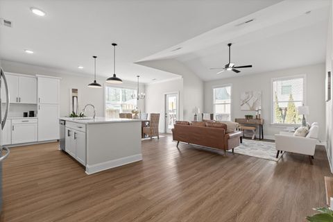 Tiny photo for 12195 Avery Place, Soddy Daisy, TN 37379 (MLS # 1528745)