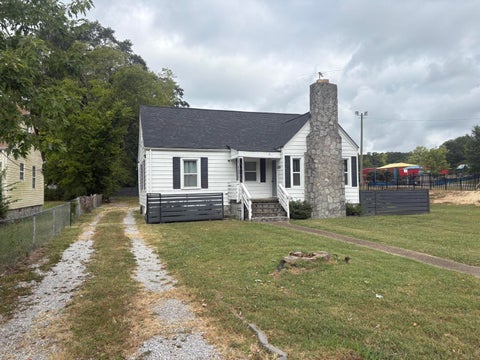 Photo of 27 N Germantown Road, Chattanooga, TN 37411 (MLS # 1543096)