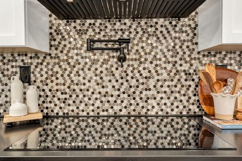 Tiny photo for 7619 Cove Ridge Drive, Hixson, TN 37343 (MLS # 1528851)