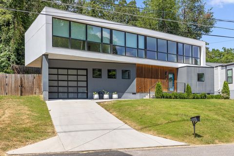 Photo of 917 Dartmouth Street, Chattanooga, TN 37405 (MLS # 1517887)