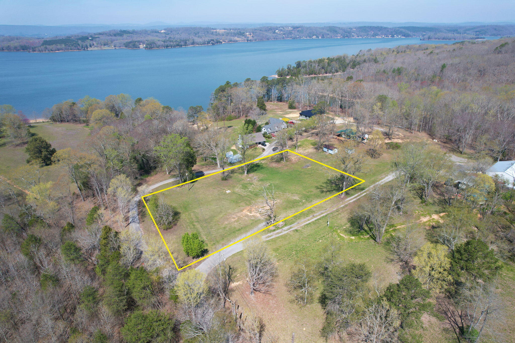 1761 Huff Bend Lane, Ten Mile, Tennessee image 1