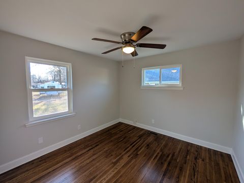 Tiny photo for 4720 Pawnee Trail, Chattanooga, TN 37411 (MLS # 1527505)