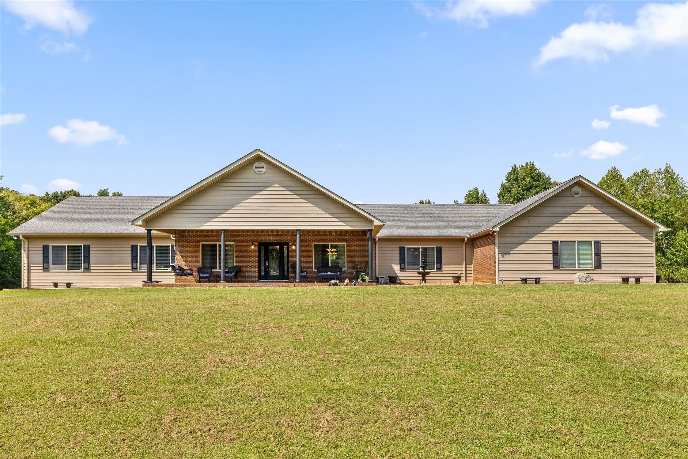 299 Boxwood Lane