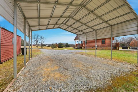 Tiny photo for 313 Lowry Lane, Chickamauga, GA 30707 (MLS # 1527403)