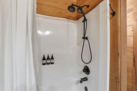 Tiny photo for 313 Lowry Lane, Chickamauga, GA 30707 (MLS # 1527403)