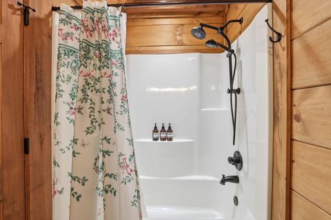 Tiny photo for 313 Lowry Lane, Chickamauga, GA 30707 (MLS # 1527403)