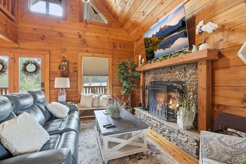 Tiny photo for 313 Lowry Lane, Chickamauga, GA 30707 (MLS # 1527403)