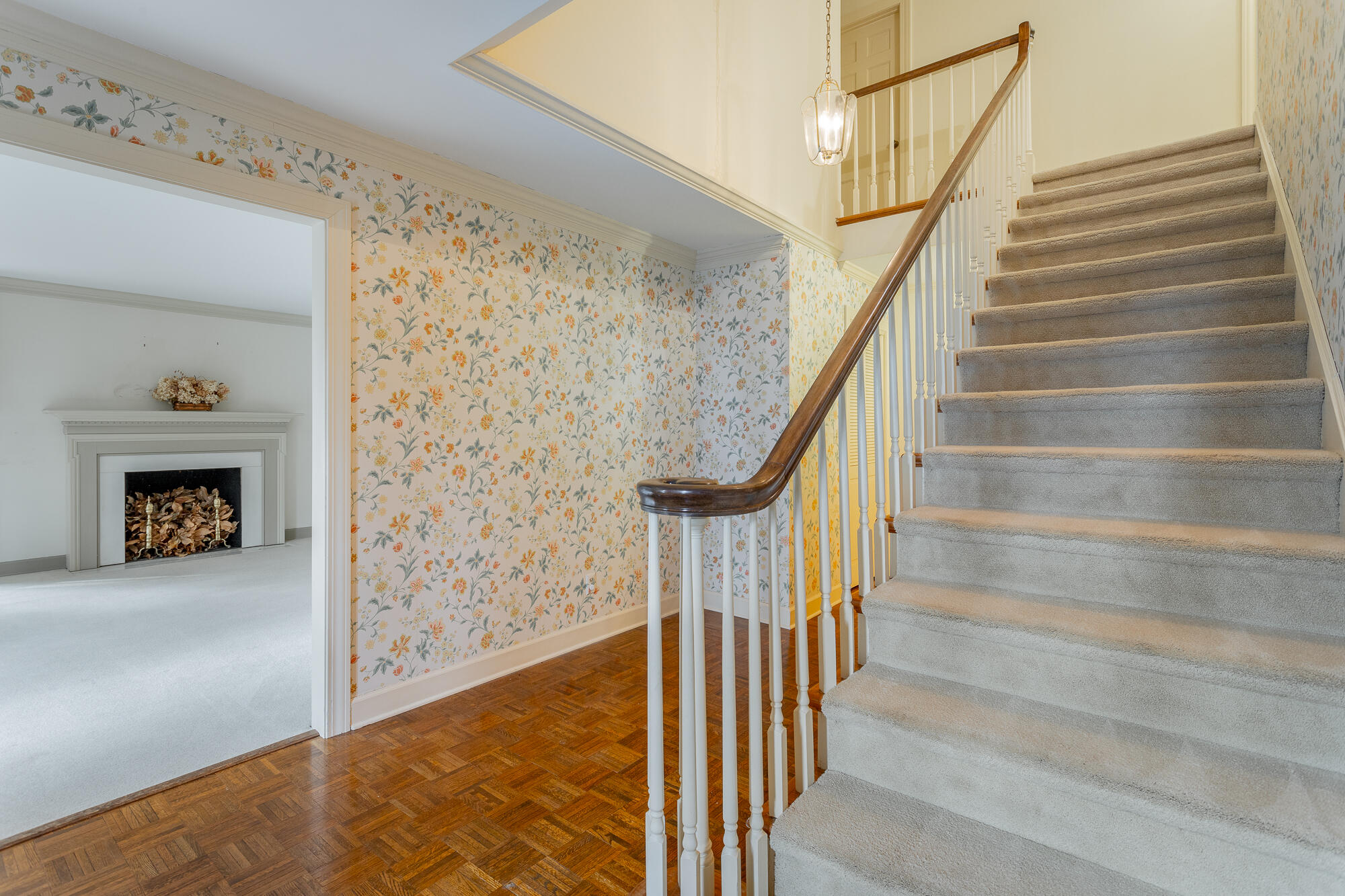 52 Carriage Hill, Signal Mountain, Tennessee image 3