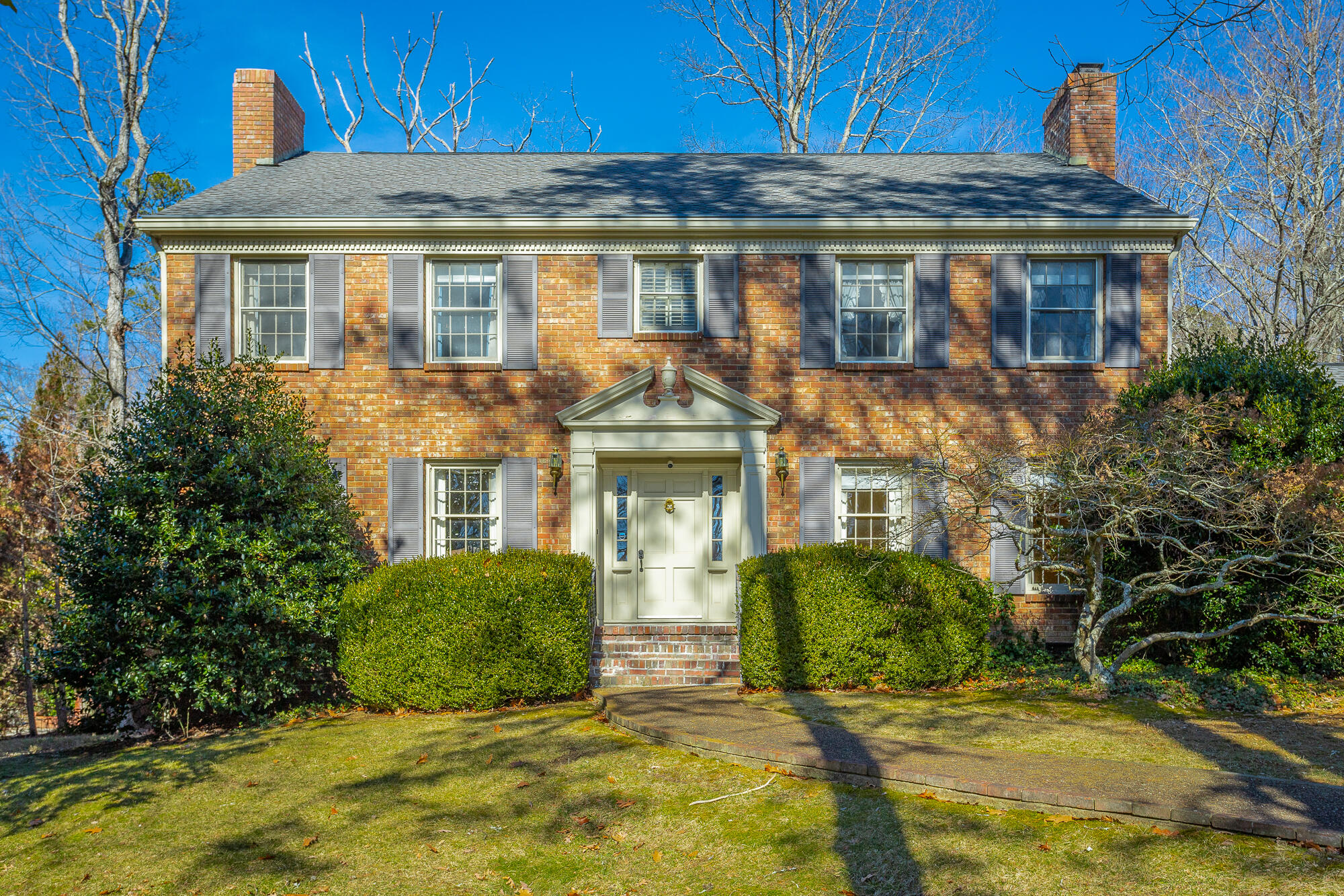52 Carriage Hill, Signal Mountain, Tennessee image 1