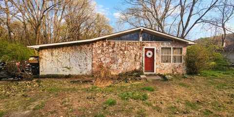 Photo of 661 Long Street, Dayton, TN 37321 (MLS # 1531351)