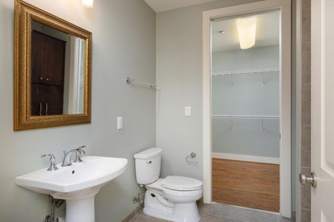 Tiny photo for 4 Cherokee Boulevard, Chattanooga, TN 37405 (MLS # 1526211)