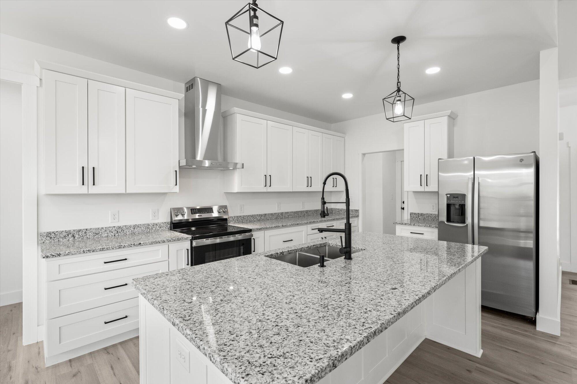 211 W Park Circle, Decatur, Tennessee image 10