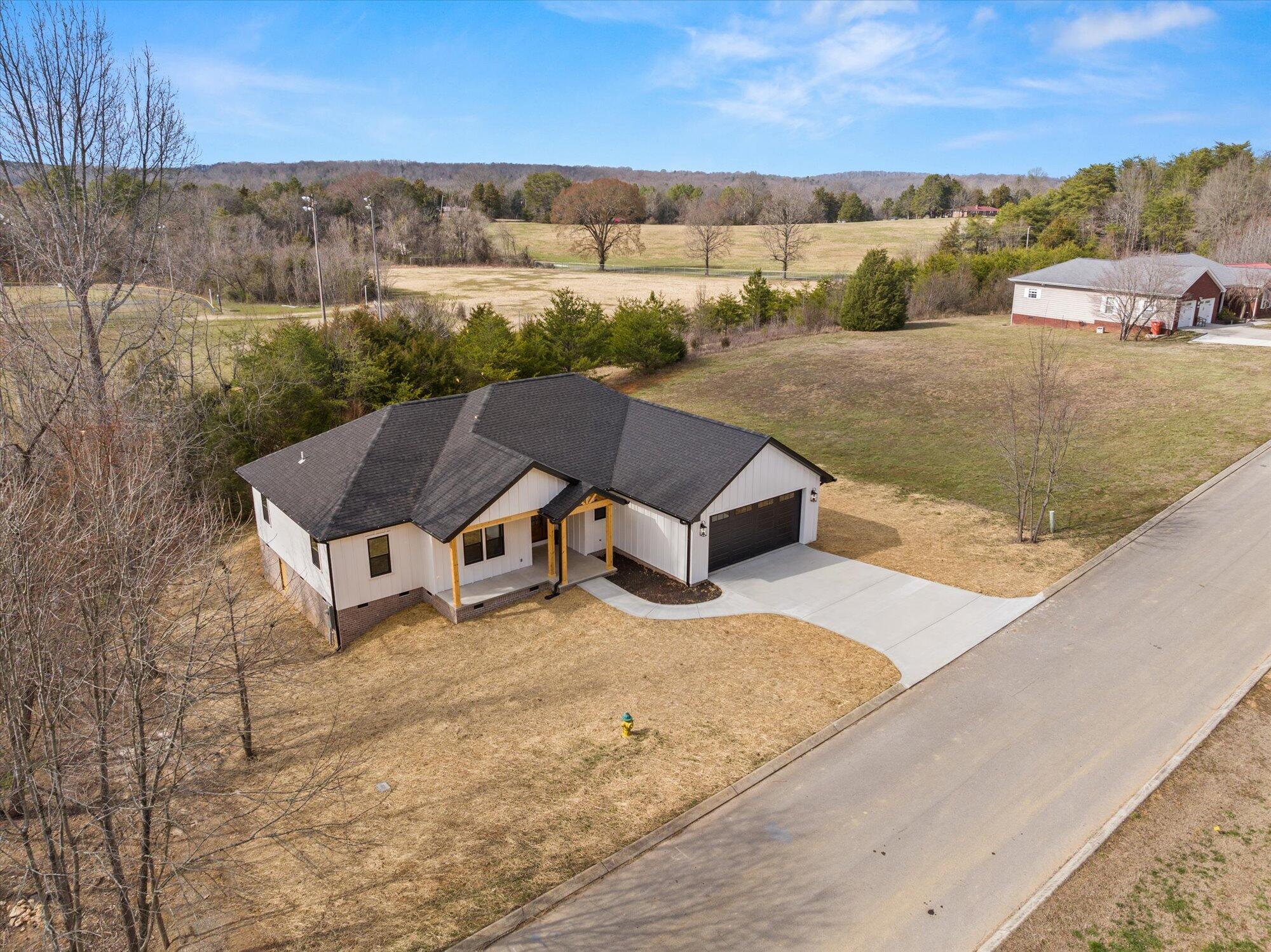 211 W Park Circle, Decatur, Tennessee image 41