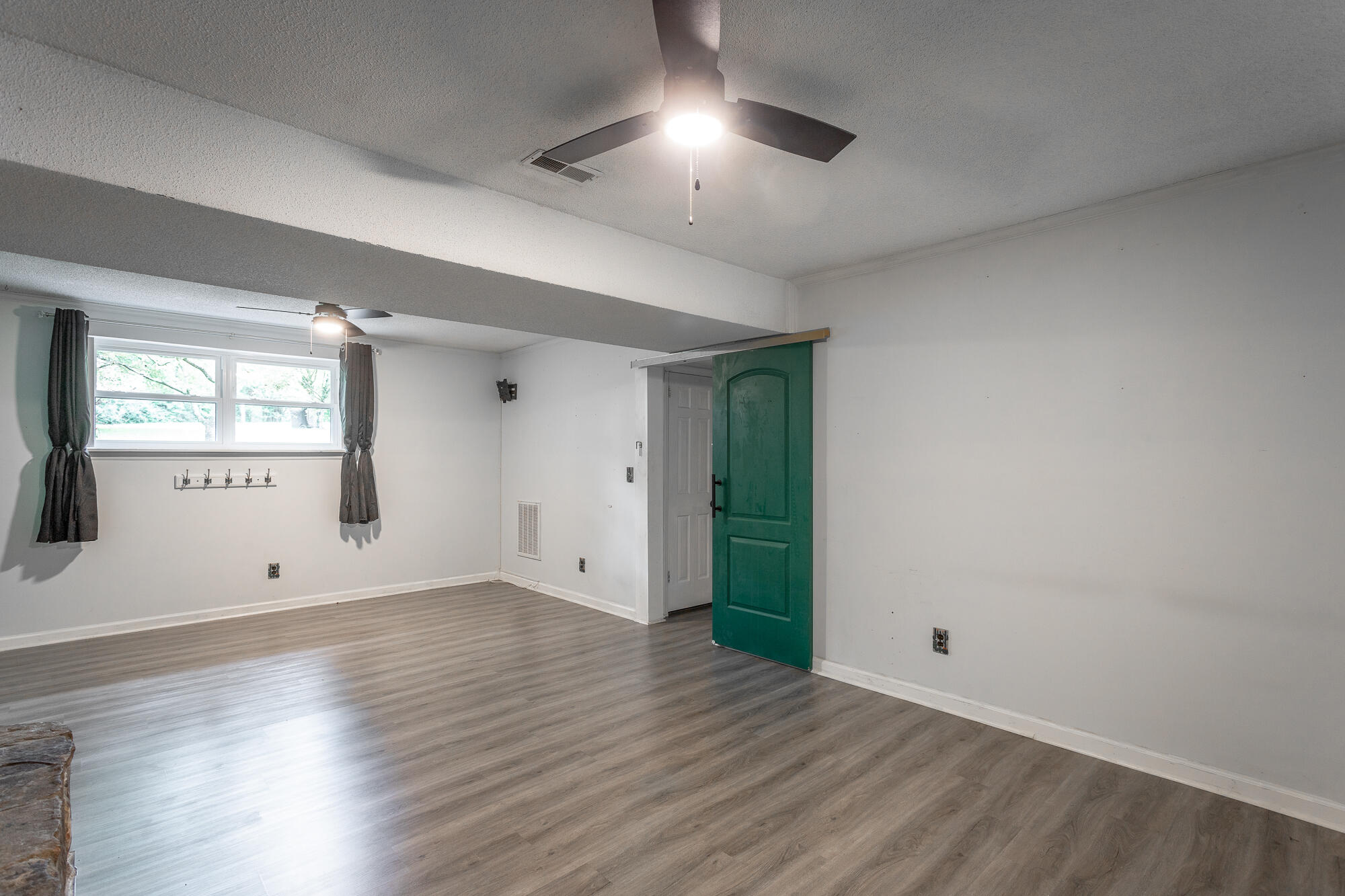 7429 Irongate Drive, Hixson, Tennessee image 30