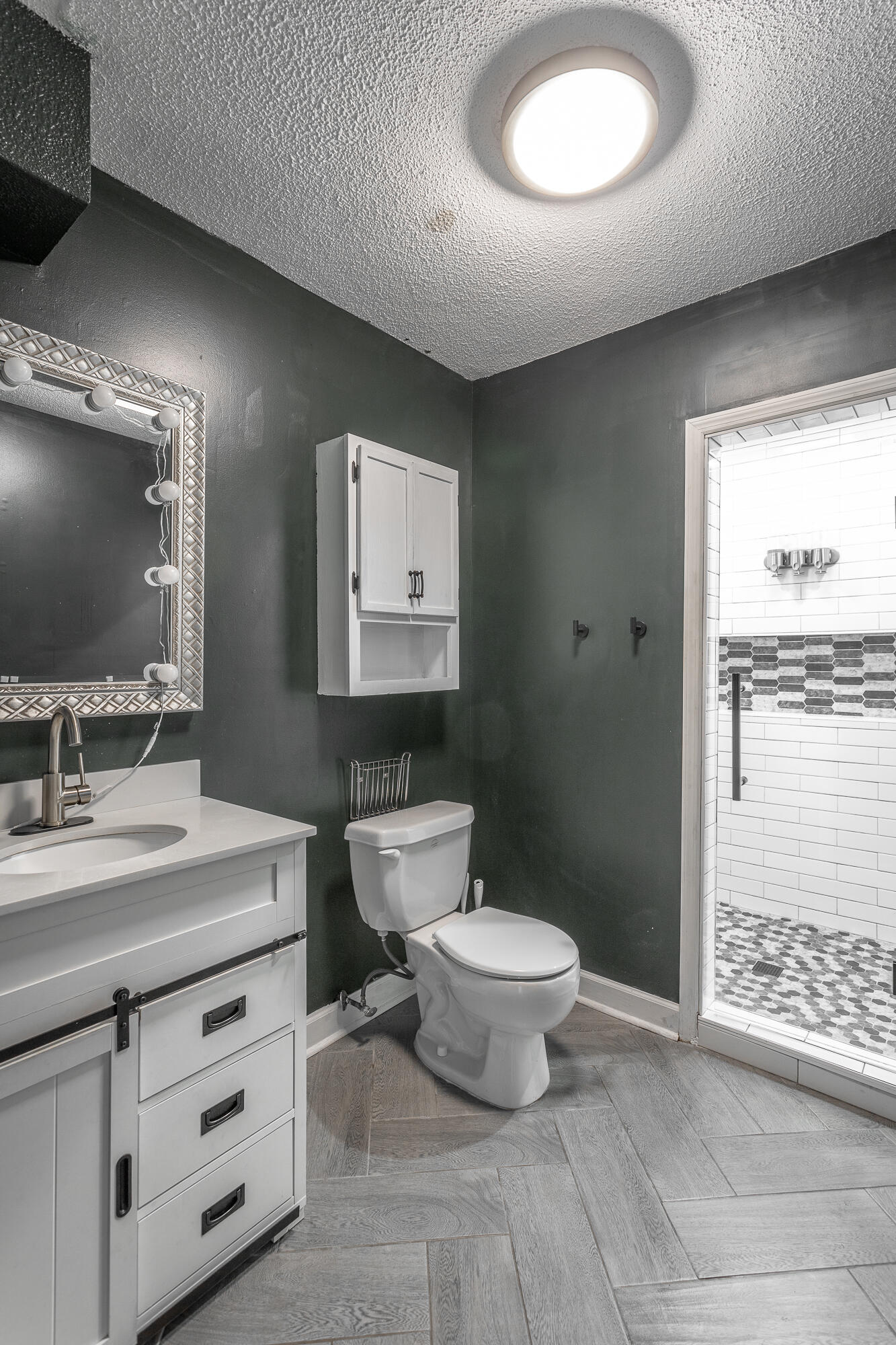 7429 Irongate Drive, Hixson, Tennessee image 32