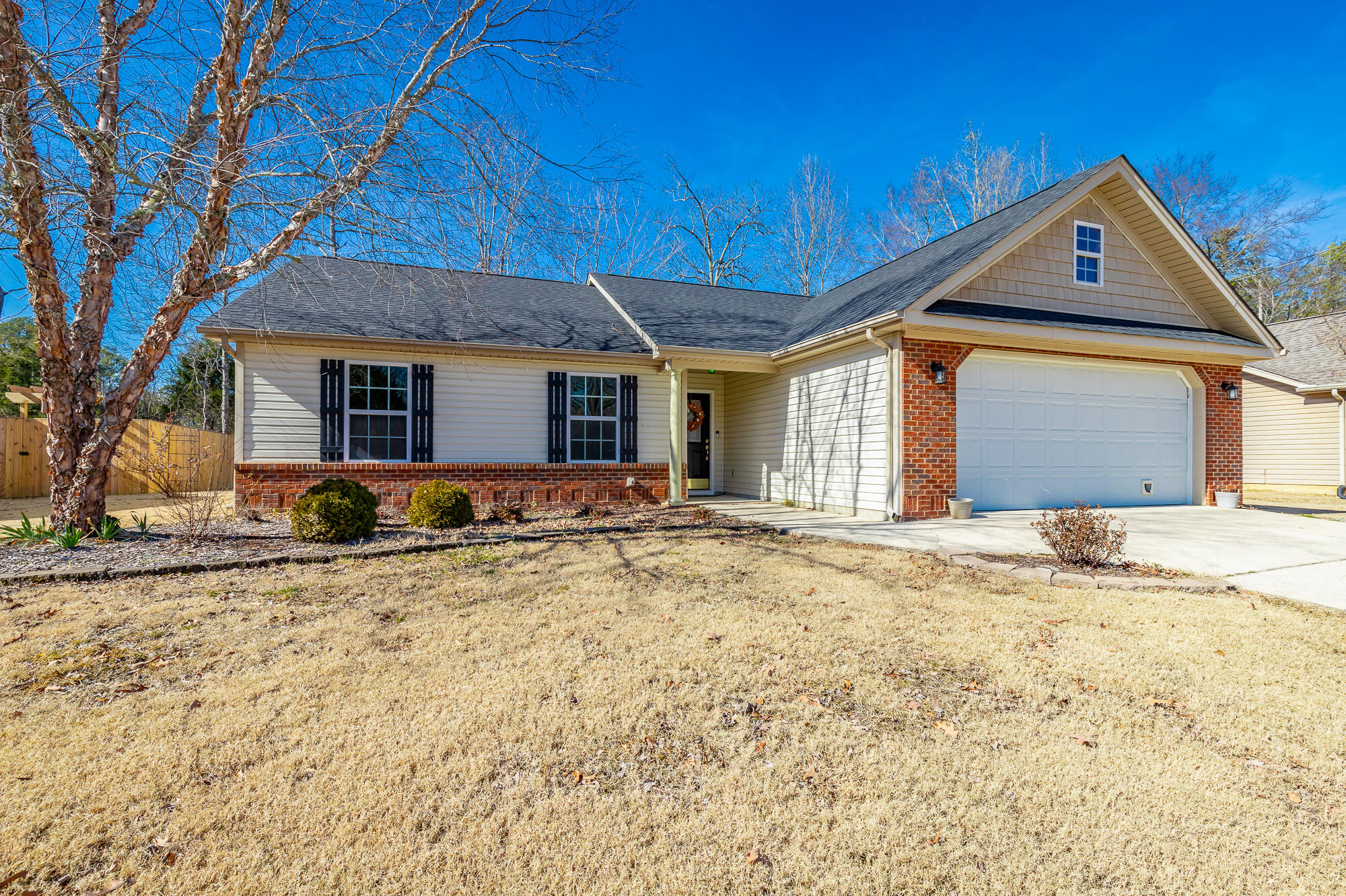 1110 Colony Circle, Fort Oglethorpe, Georgia image 1