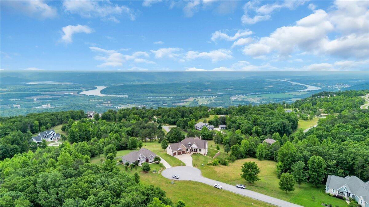 Jasper, Tennessee, 37347, United States, 4 Bedrooms Bedrooms, ,3 BathroomsBathrooms,Residential,Active,2051962
