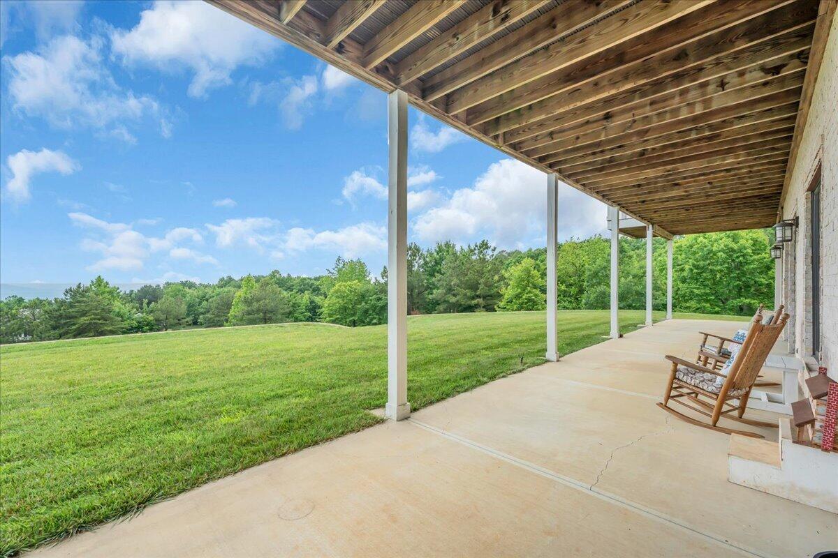 Jasper, Tennessee, 37347, United States, 4 Bedrooms Bedrooms, ,3 BathroomsBathrooms,Residential,Active,2051962