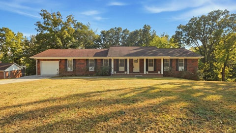 Photo of 2387 Gale Lane, Chattanooga, TN 37421 (MLS # 1542993)