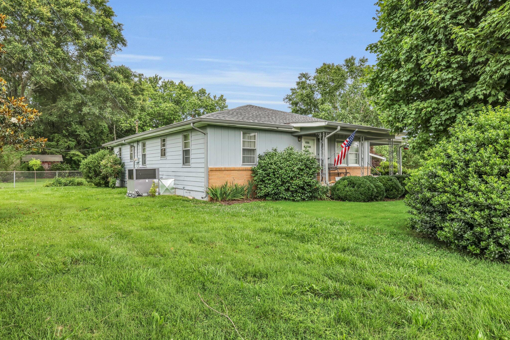 376 Pond Springs Road