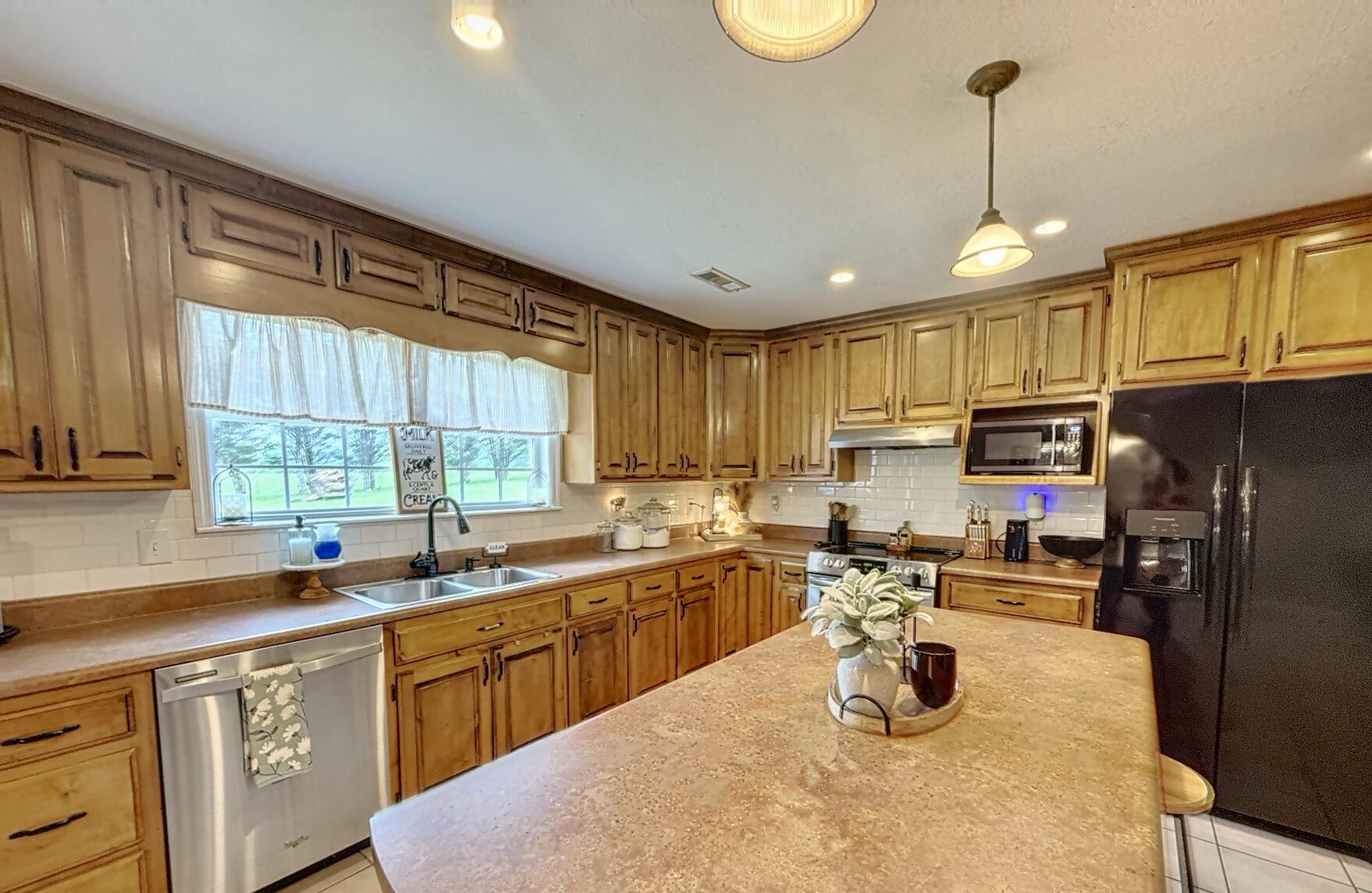 590 County #261, Stevenson, Alabama image 6