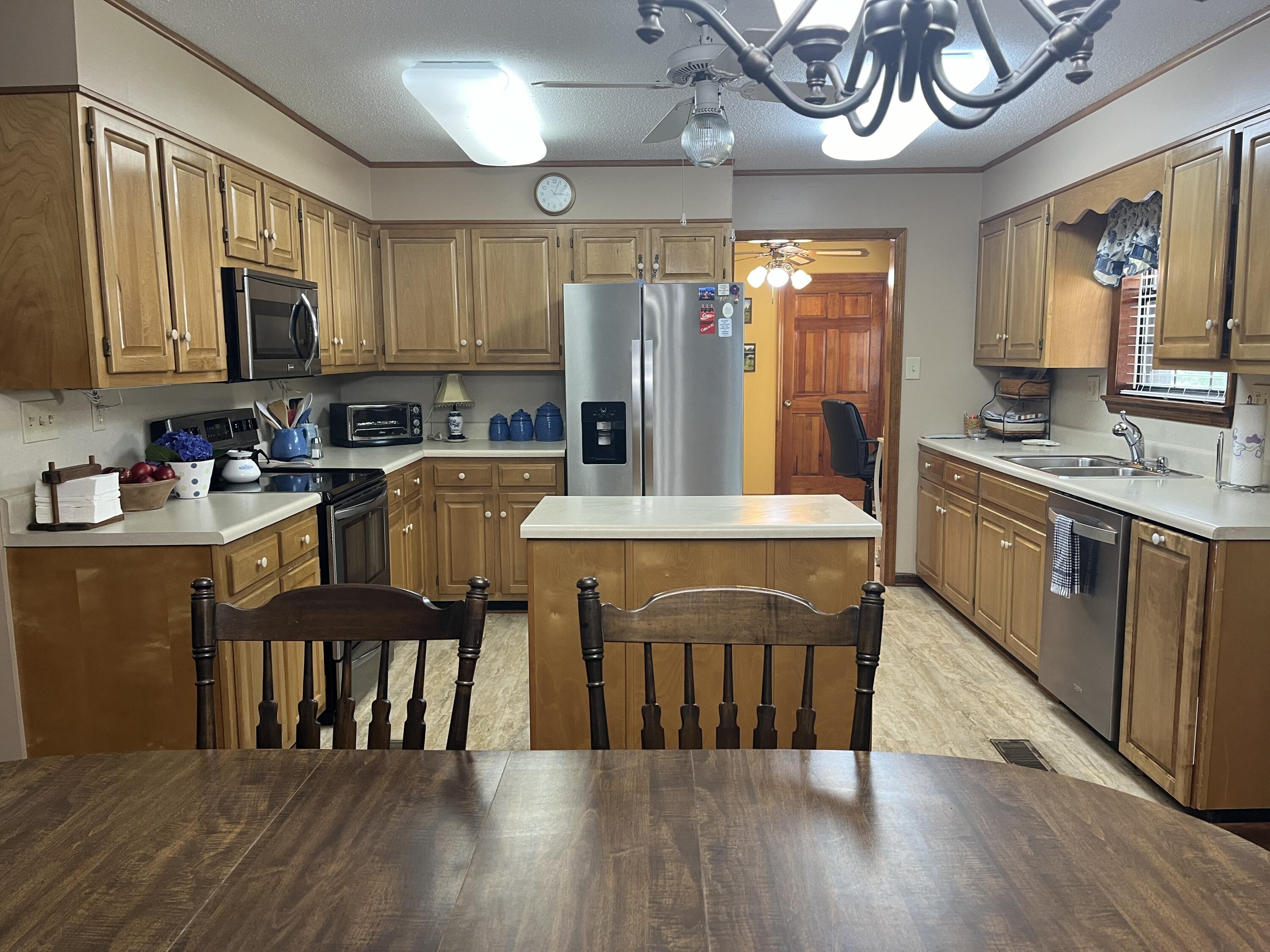 708 Holland Avenue, Dalton, Georgia image 10