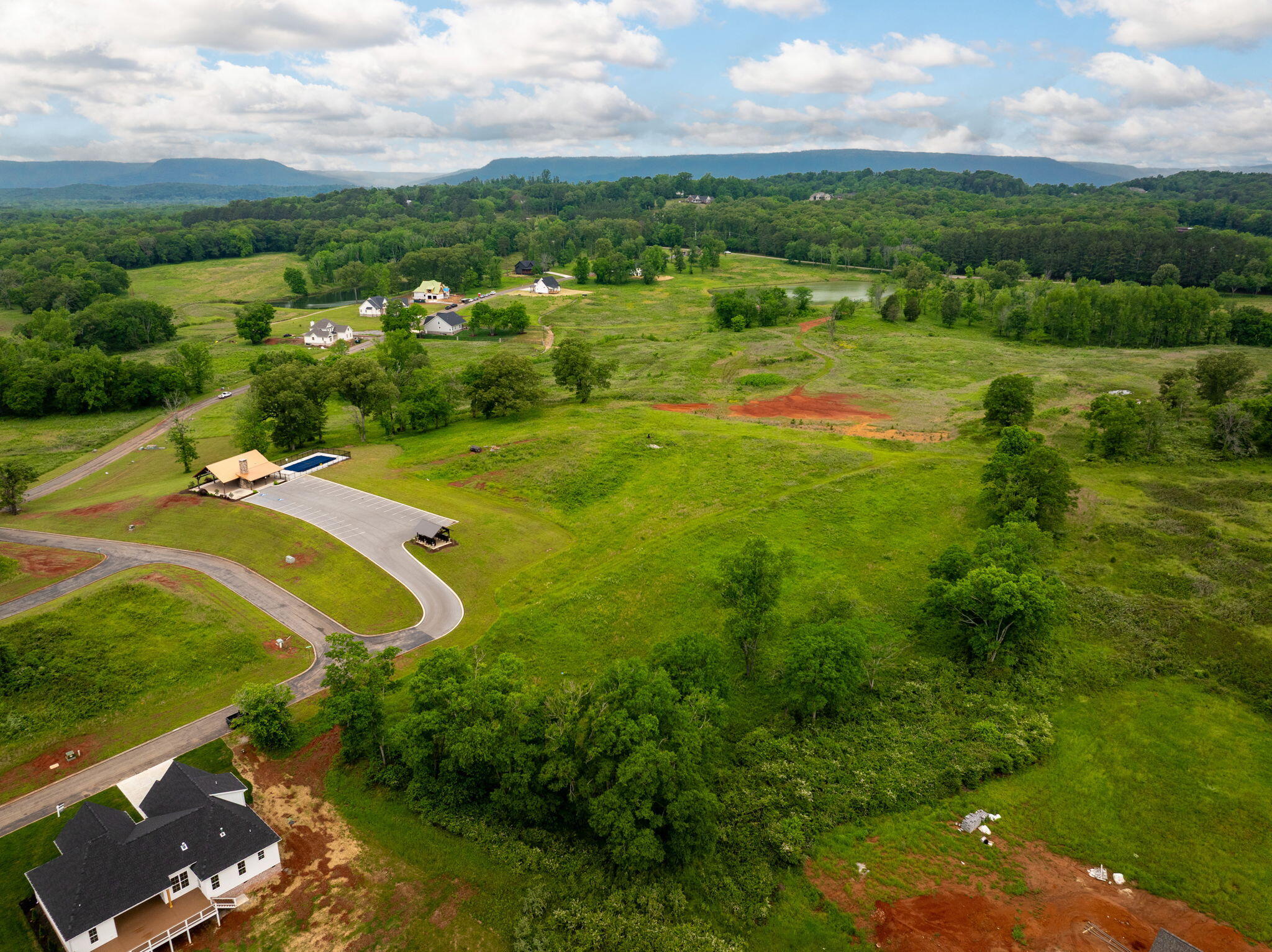 Starboard Drive, Jasper, Tennessee image 6