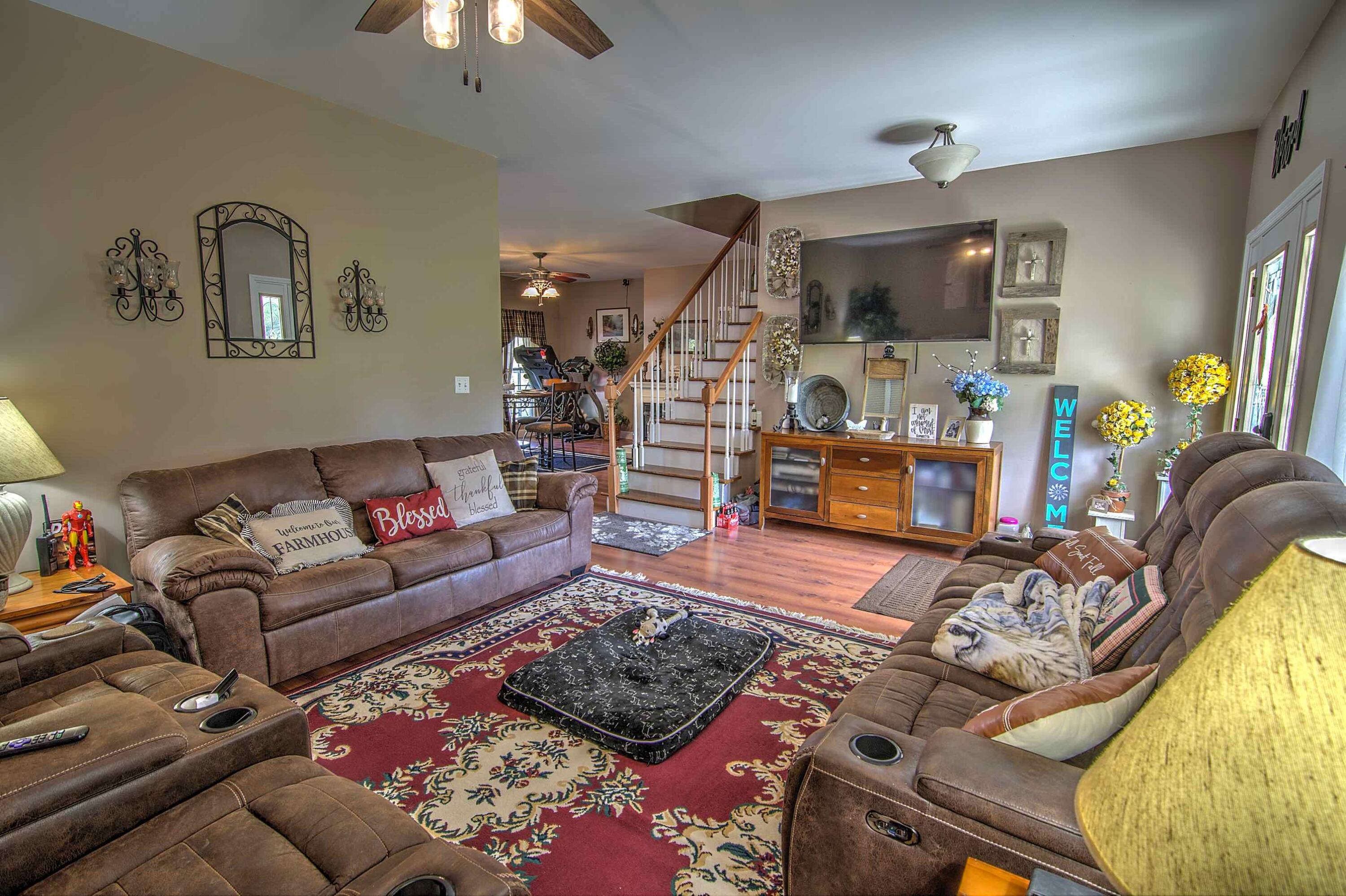 Higdon, Alabama 35979, United States, 3 Bedrooms Bedrooms, ,2 BathroomsBathrooms,Residential,Active,218453