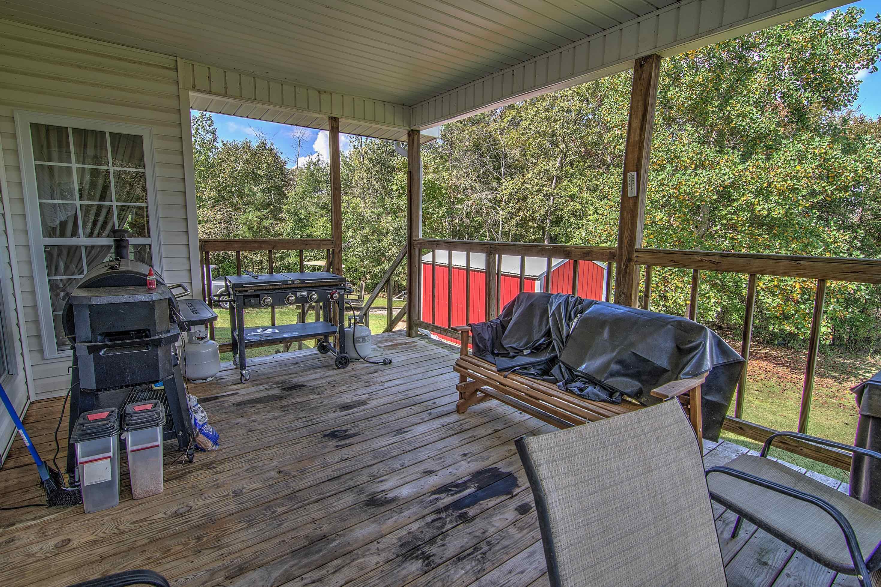 Higdon, Alabama 35979, United States, 3 Bedrooms Bedrooms, ,2 BathroomsBathrooms,Residential,Active,218453