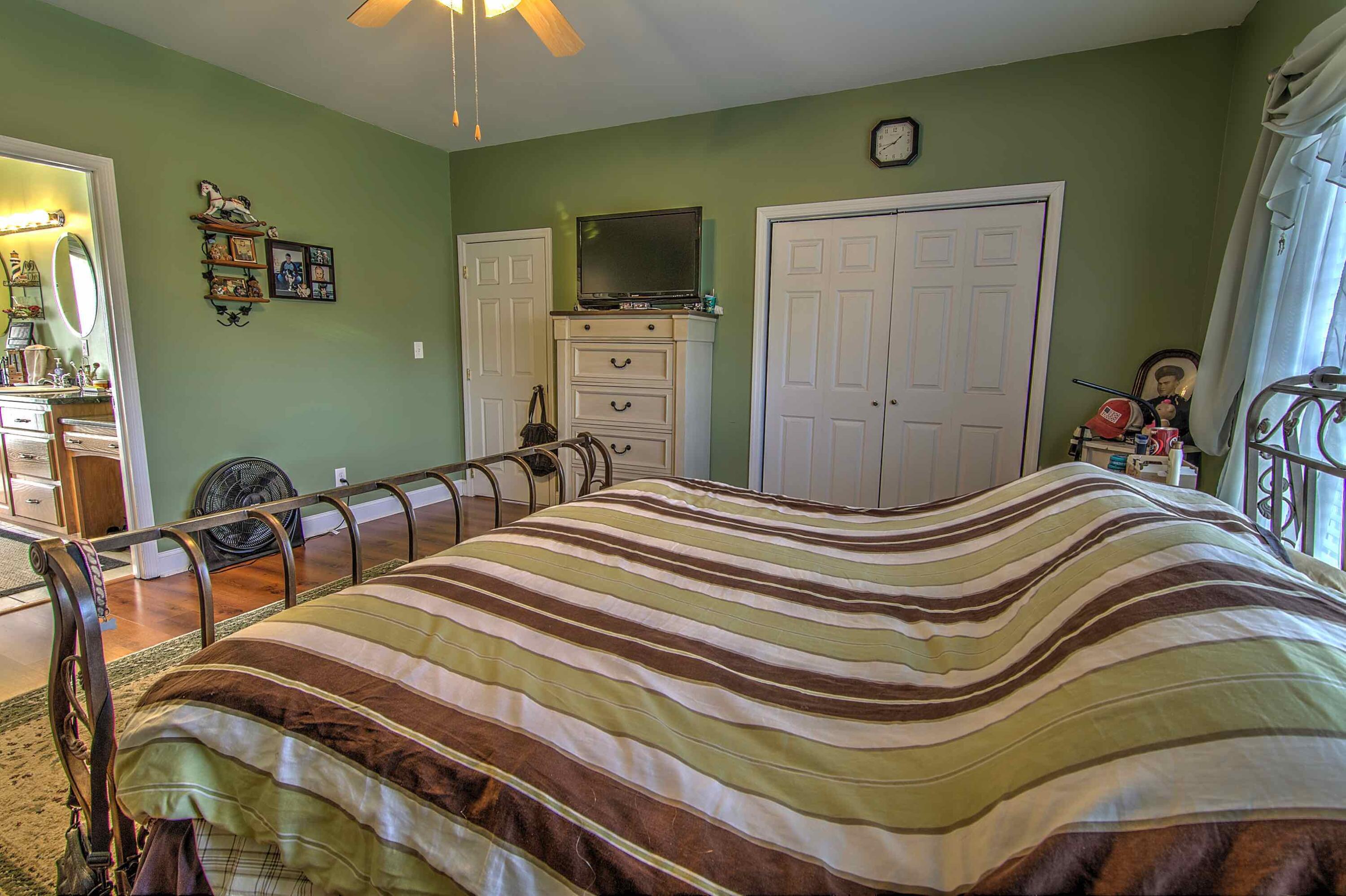 Higdon, Alabama 35979, United States, 3 Bedrooms Bedrooms, ,2 BathroomsBathrooms,Residential,Active,218453