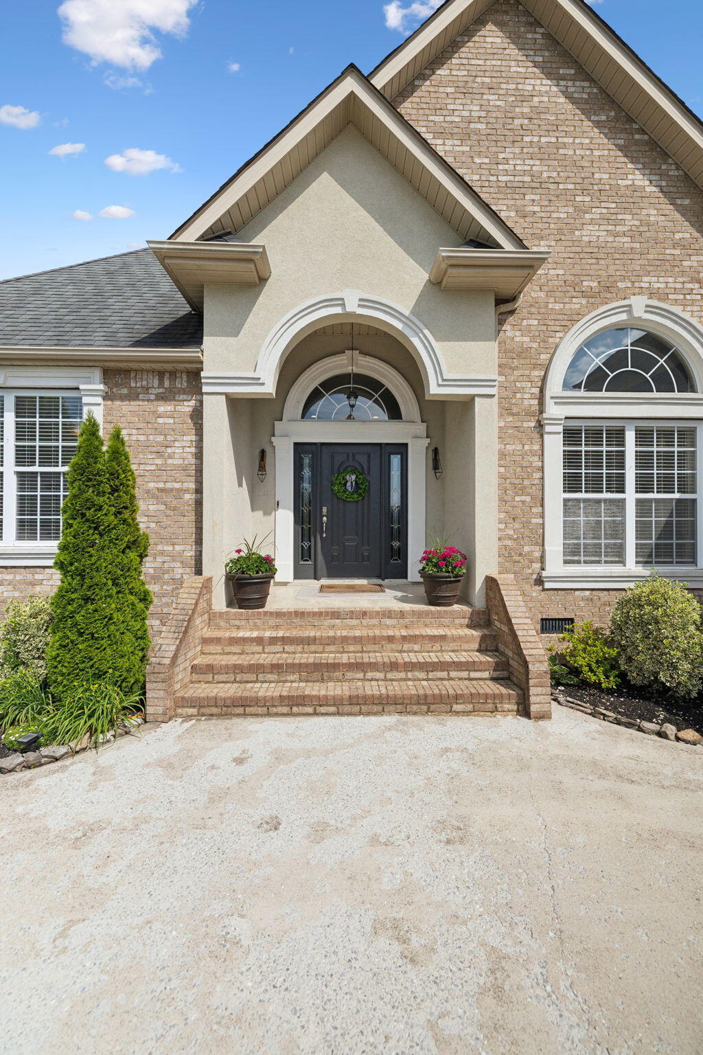 7579 Nightfall Circle, Ooltewah, Tennessee image 5