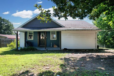 Photo of 1845 Circle Drive SW, Cleveland, TN 37311 (MLS # 1522547)