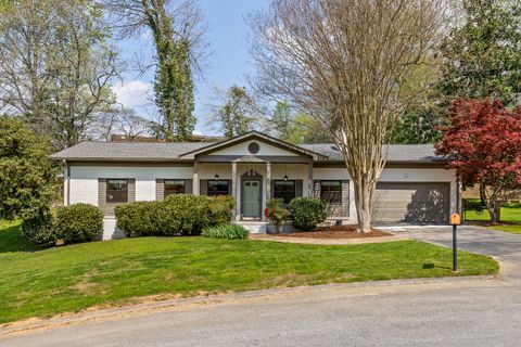 Photo of 111 Pine Forest Lane, Chattanooga, TN 37415 (MLS # 1531337)