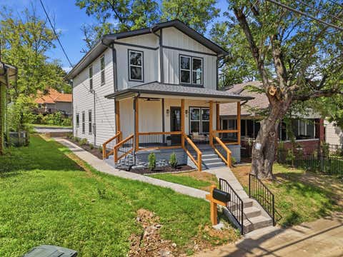 Photo of 1308 Duncan Avenue, Chattanooga, TN 37404 (MLS # 1539685)