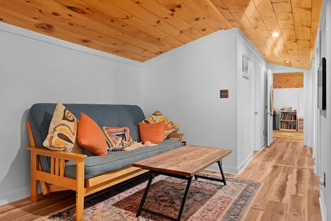 Tiny photo for 117 S Bragg Avenue, Lookout Mountain, TN 37350 (MLS # 1523051)