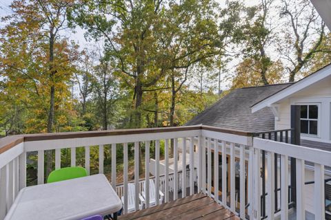 Tiny photo for 117 S Bragg Avenue, Lookout Mountain, TN 37350 (MLS # 1523051)