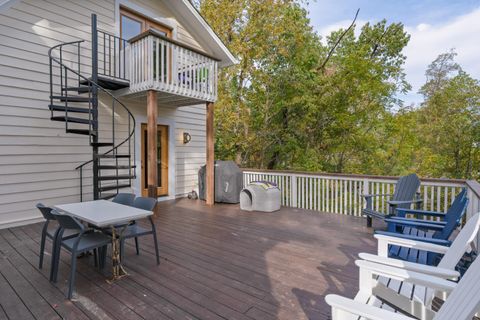 Tiny photo for 117 S Bragg Avenue, Lookout Mountain, TN 37350 (MLS # 1523051)