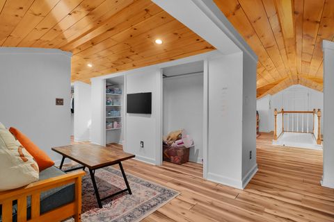 Tiny photo for 117 S Bragg Avenue, Lookout Mountain, TN 37350 (MLS # 1523051)