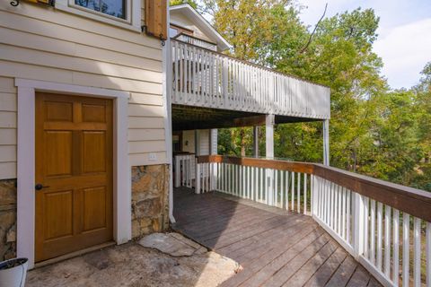 Tiny photo for 117 S Bragg Avenue, Lookout Mountain, TN 37350 (MLS # 1523051)