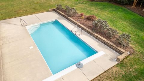 Tiny photo for 818 Lynnstone Drive, Chattanooga, TN 37405 (MLS # 1527396)