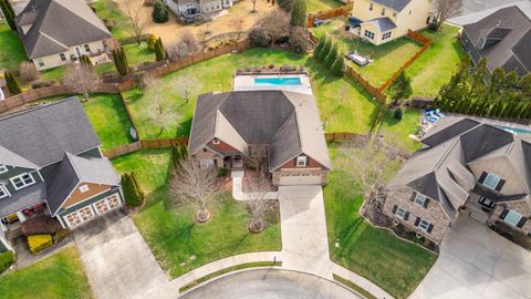 Tiny photo for 818 Lynnstone Drive, Chattanooga, TN 37405 (MLS # 1527396)