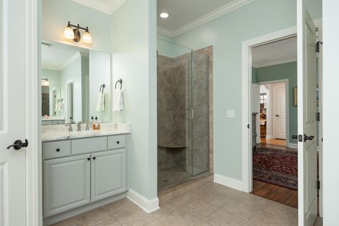 Tiny photo for 818 Lynnstone Drive, Chattanooga, TN 37405 (MLS # 1527396)