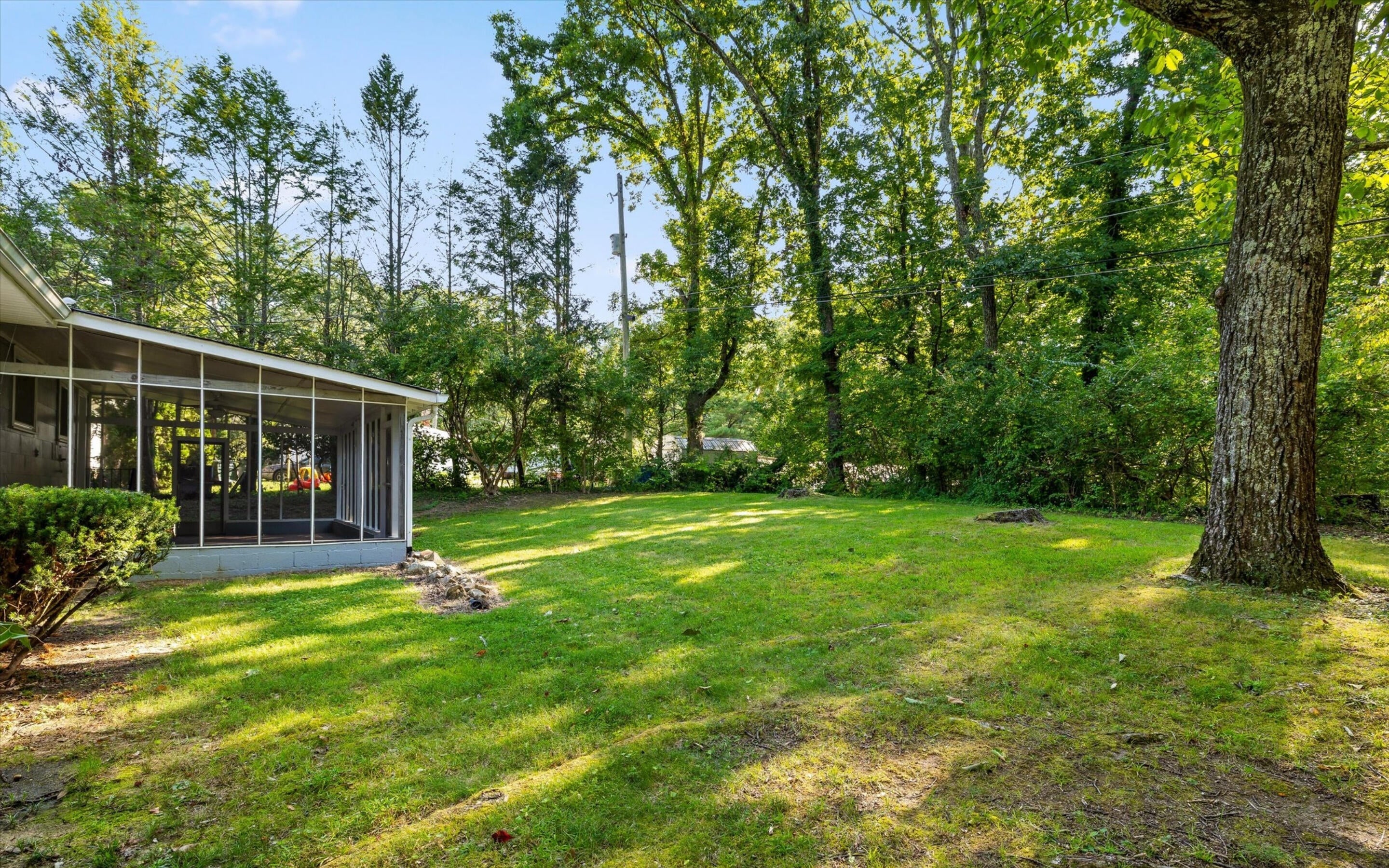 1014 Signal Road