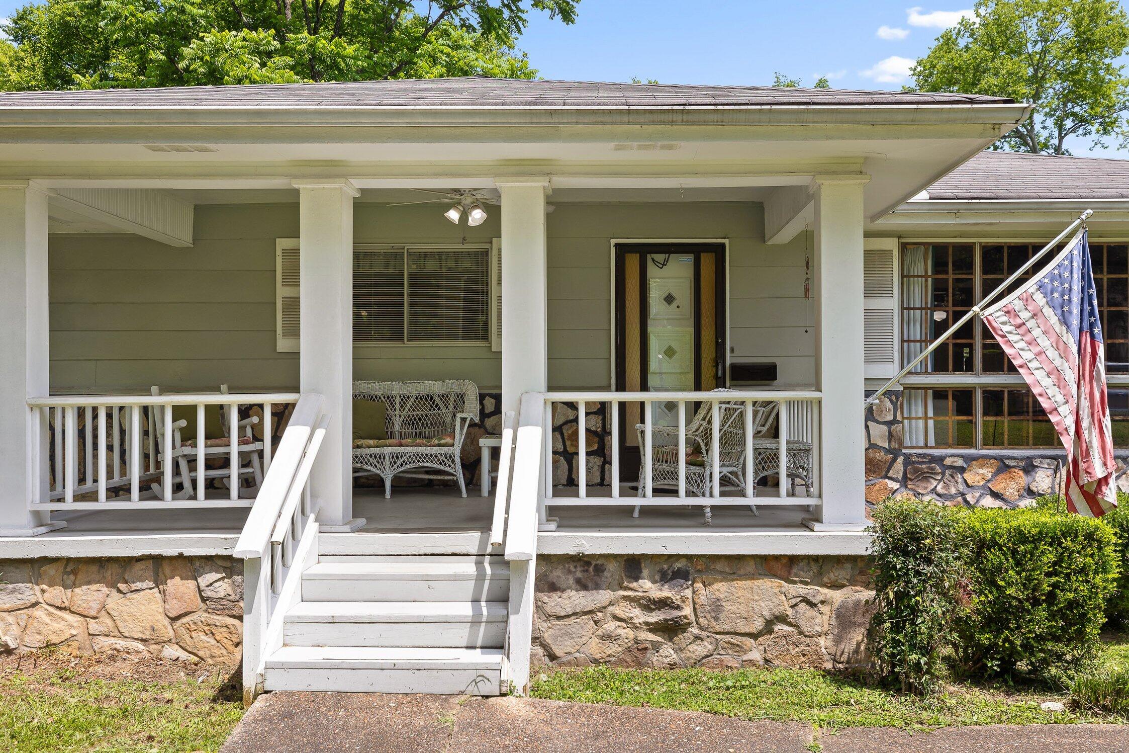 1215 John Ross Road, Chattanooga, Tennessee image 3