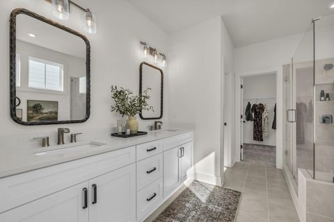 Tiny photo for 2544 Butlers Green Circle Cir, Chattanooga, TN 37421 (MLS # 1524627)