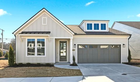 Photo of 2544 Butlers Green Circle Cir, Chattanooga, TN 37421 (MLS # 1524627)